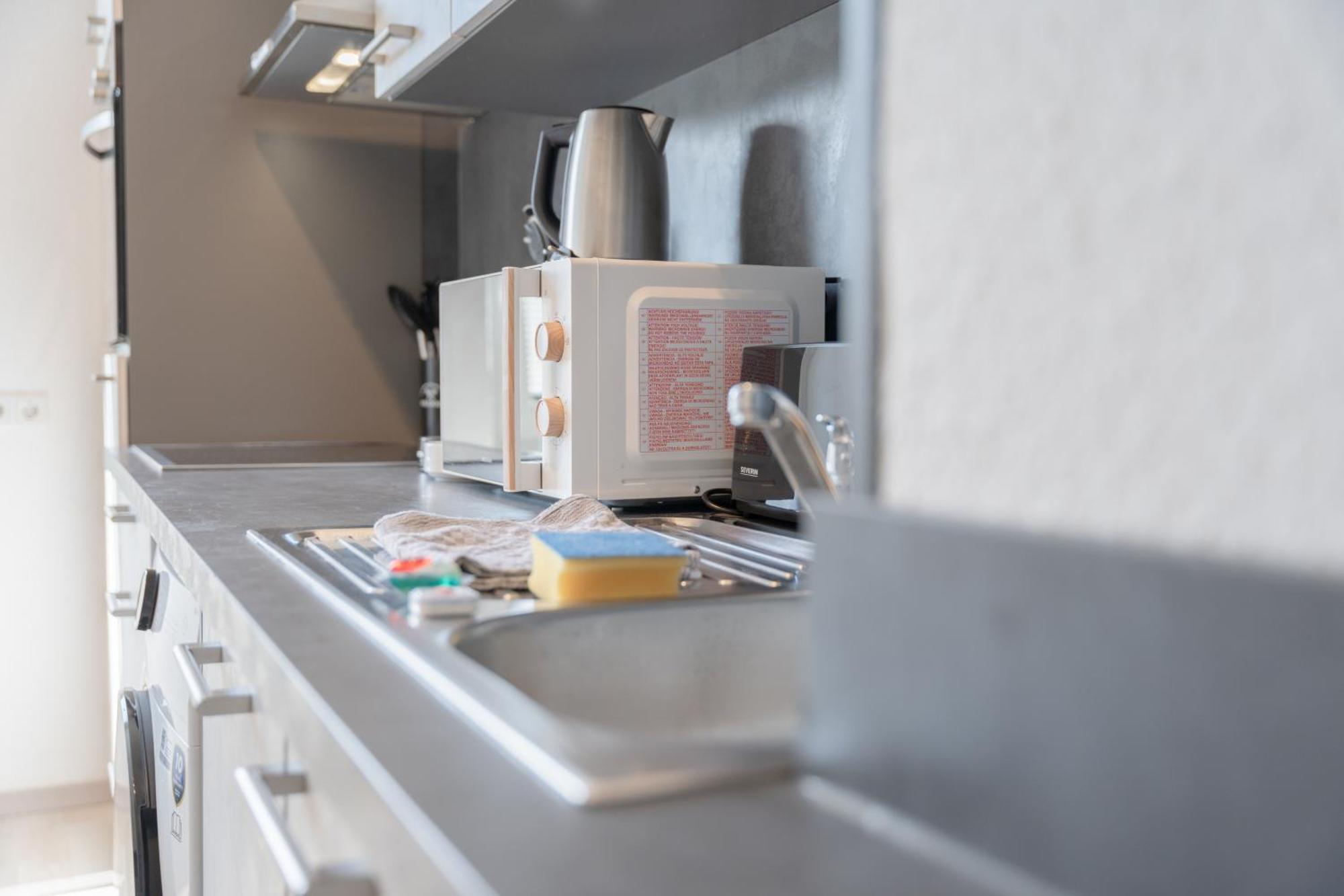 Modernes Apartment In Top Lage Komfortabel Eingerichtet Mit Arbeitsplatz Und Kueche - Geibelsuite Hannover Eksteriør bilde