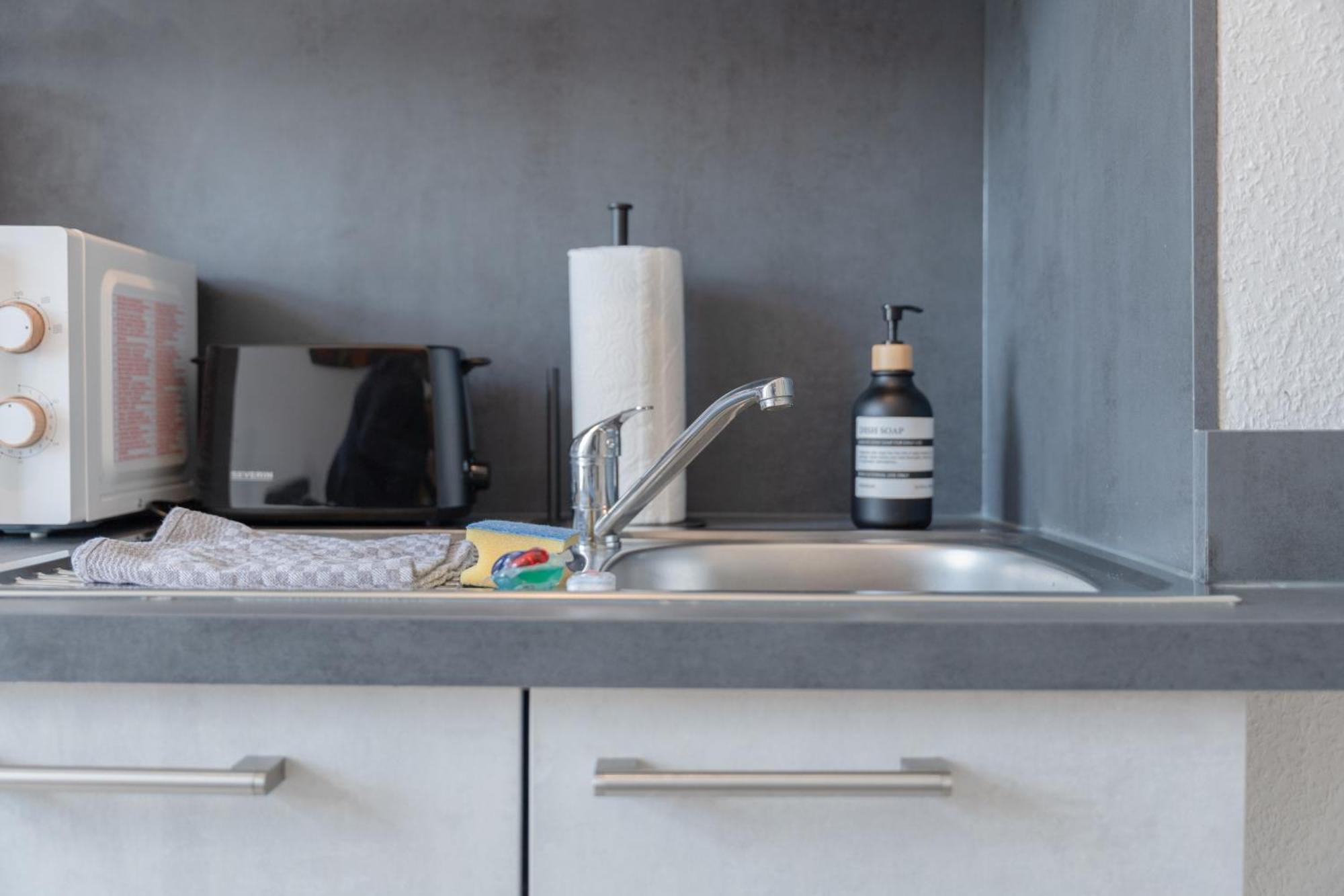 Modernes Apartment In Top Lage Komfortabel Eingerichtet Mit Arbeitsplatz Und Kueche - Geibelsuite Hannover Eksteriør bilde