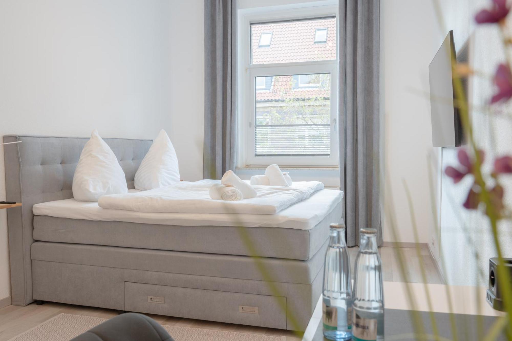 Modernes Apartment In Top Lage Komfortabel Eingerichtet Mit Arbeitsplatz Und Kueche - Geibelsuite Hannover Eksteriør bilde